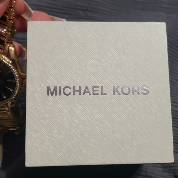 Women's Michael Kors Watch - Picture 7 of 10